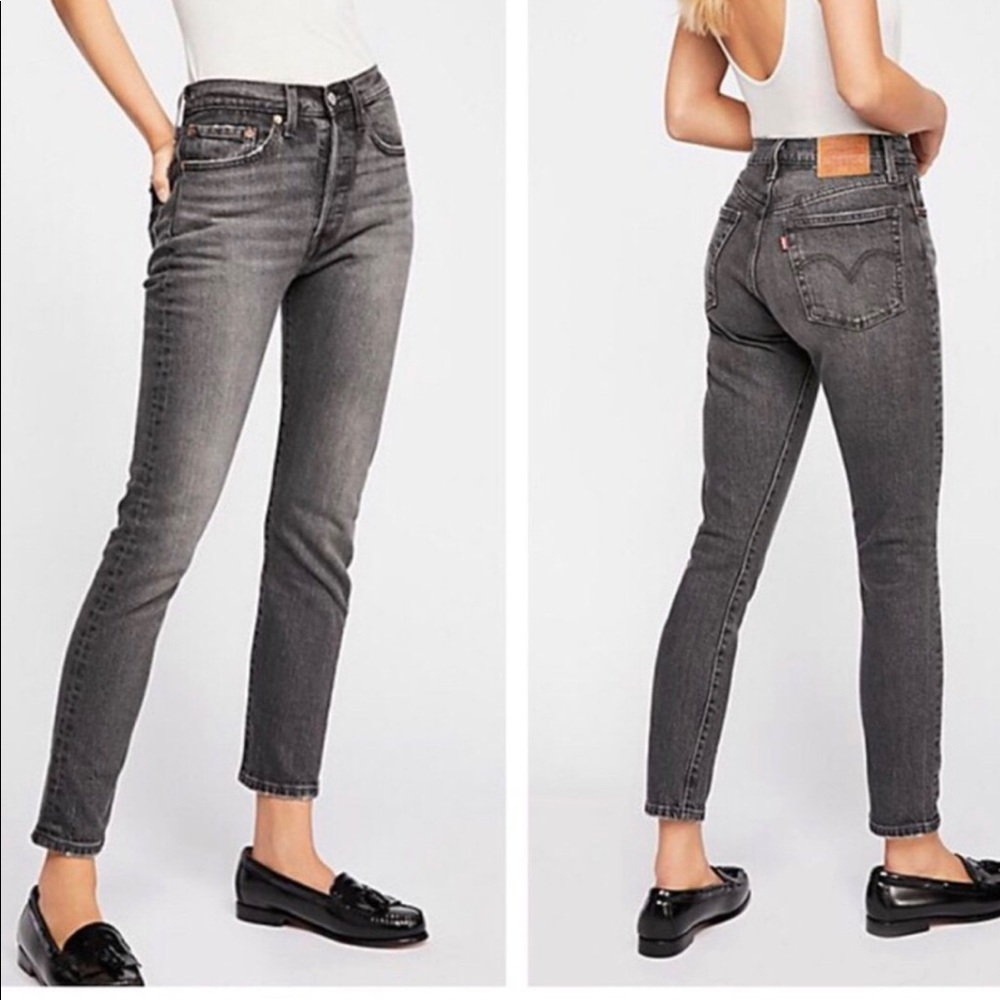 Levi’s 501 Coal Black Jeans size 26